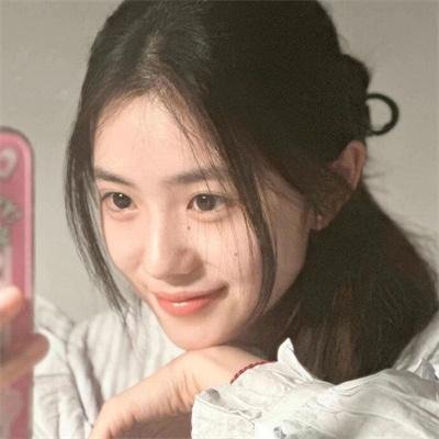 雨中的女人